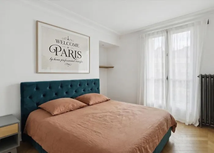 3br Musee Du Louvre Pyramides Апартаменты *